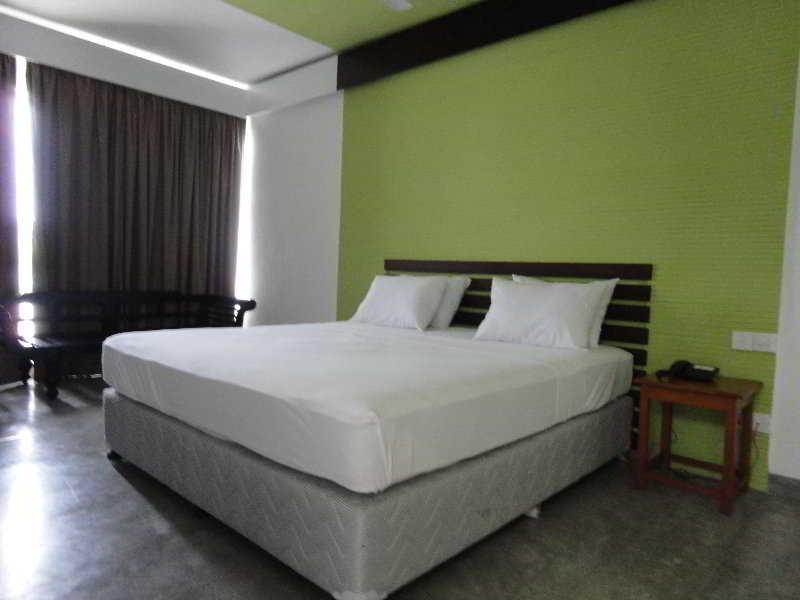 Tangalle Bay Hotel Bagian luar foto